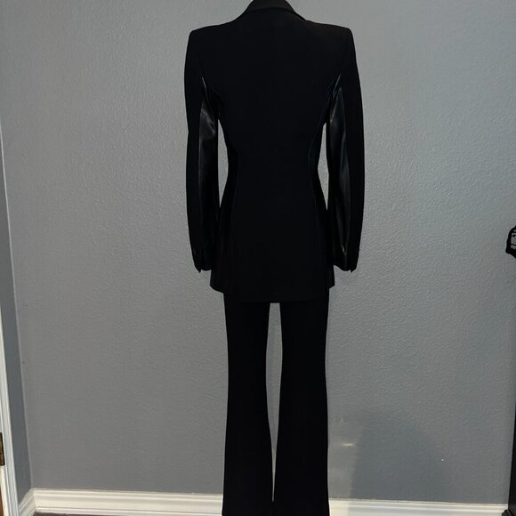 ESCADA 2 PIECE PANT SUIT BLACK WOOL SLIM FIT BLAZER AND FLARE LEG PANTS  EU34/36 - Picture 6 of 16